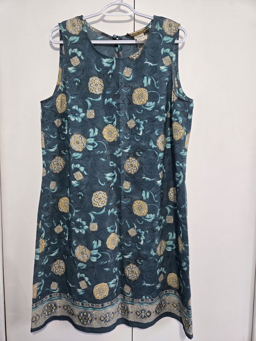 Ashley Stewart Sleeveless Shift Dress Blue‎ Medallion Print Size 16